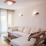 Comfort Family With Balcony And Sea View Апартаменты *