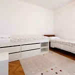 Comfort Family With Balcony And Sea View Апартаменты