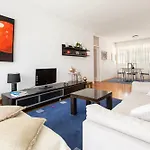 Comfort Family With Balcony And Sea View Сплит