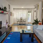 Comfort Family With Balcony And Sea View Апартаменты Сплит