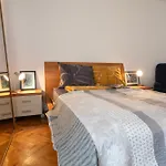 Апартаменты Comfort Family With Balcony And Sea View Сплит