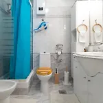 Comfort Family With Balcony And Sea View Апартаменты *