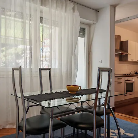 Comfort Family With Balcony And Sea View Apartment