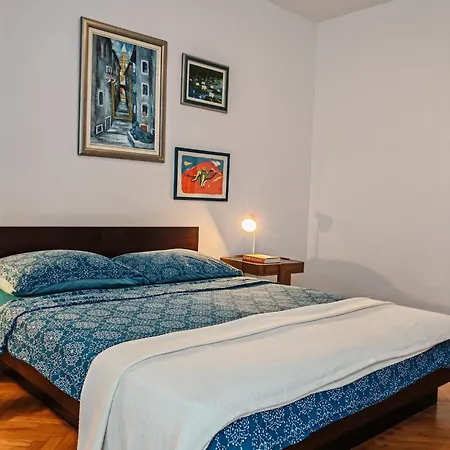 Apartment Comfort Family With Balcony And Sea View